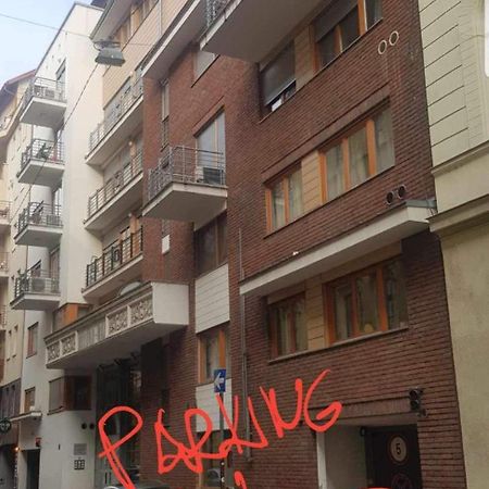 דירות בודפשט Downtown Garden Isle In Urban Style-Free Parking מראה חיצוני תמונה